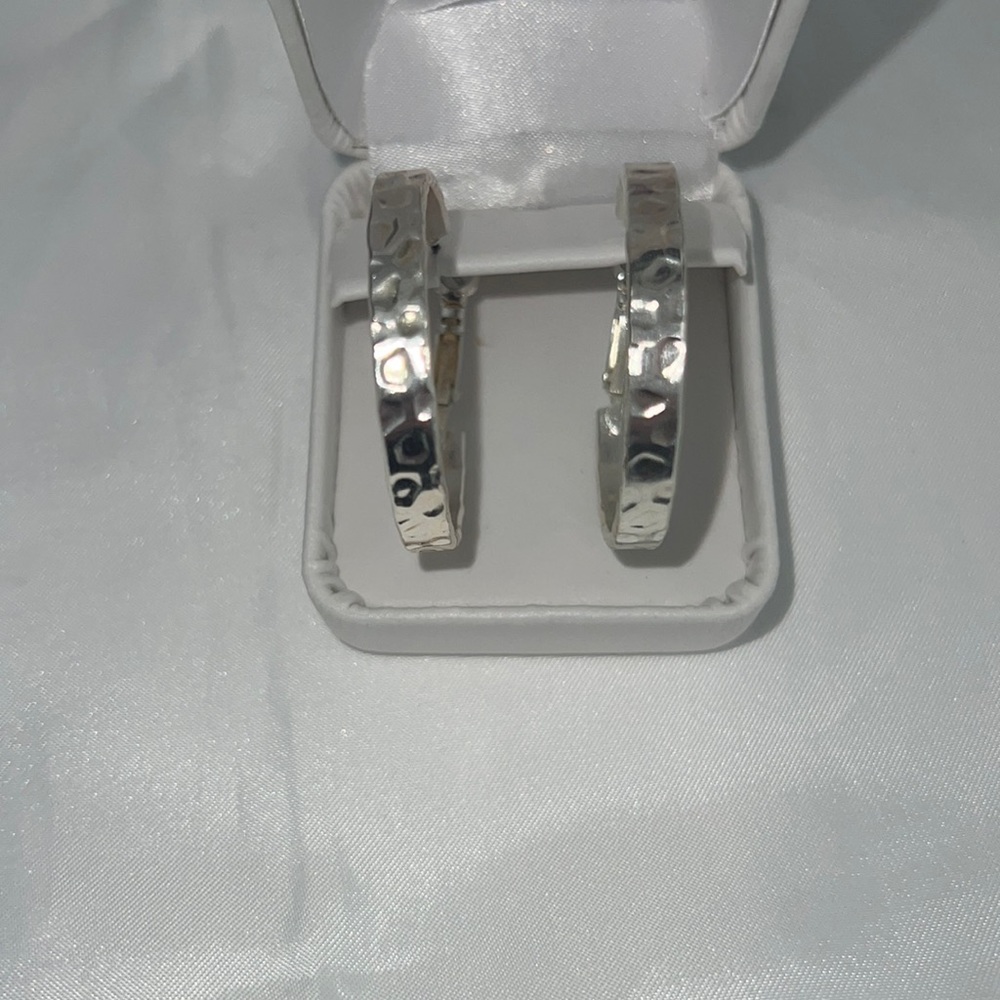 Silver fashion hoops